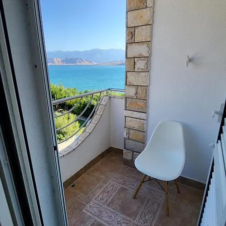 Appartement Pool And Ena - Perfect Family Escape